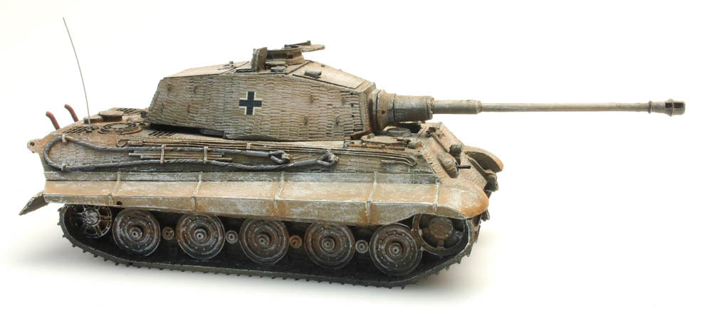 Artitec German Tiger II Henschel with Zimmerit Winter Camouflage 387.19-WY