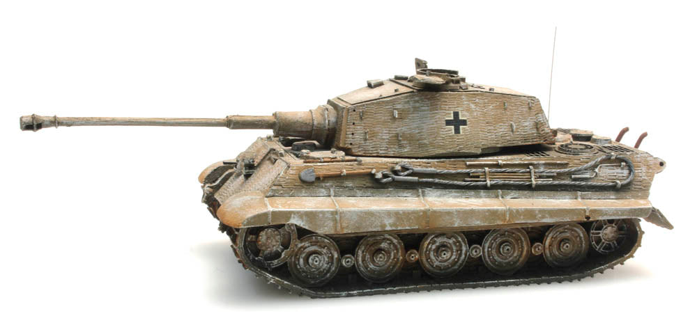 Artitec German Tiger II Henschel with Zimmerit Winter Camouflage 387.19-WY