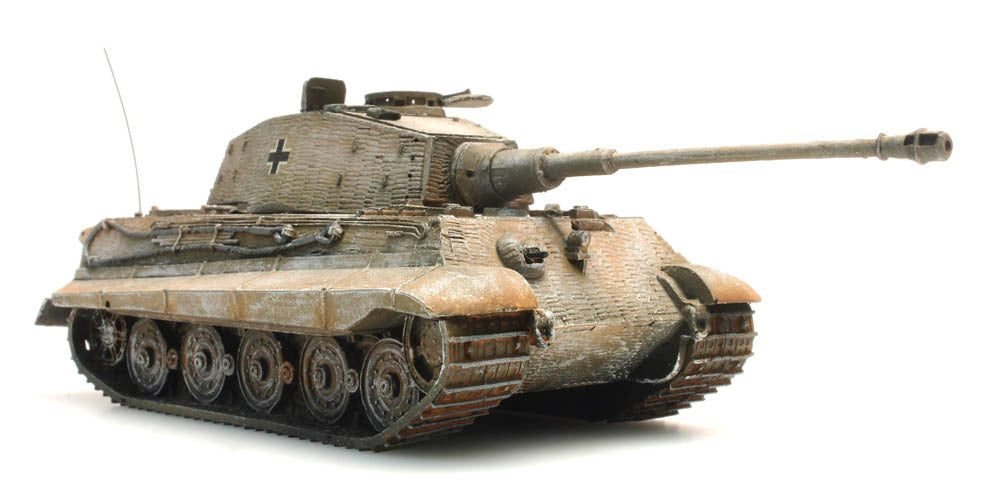 Artitec German Tiger II Henschel with Zimmerit Winter Camouflage 387.19-WY