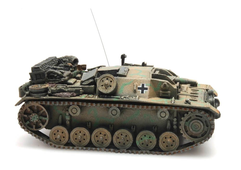Artitec German StuG III Ausf. C/D Camouflage 387.324 – 1:87 HO Scale Model