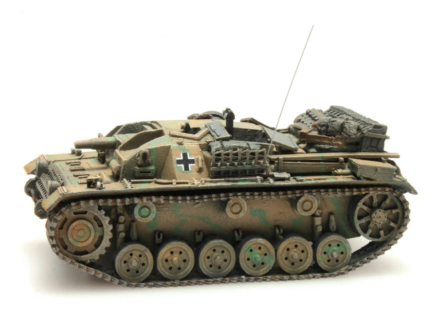 Artitec German StuG III Ausf. C/D Camouflage 387.324 – 1:87 HO Scale Model