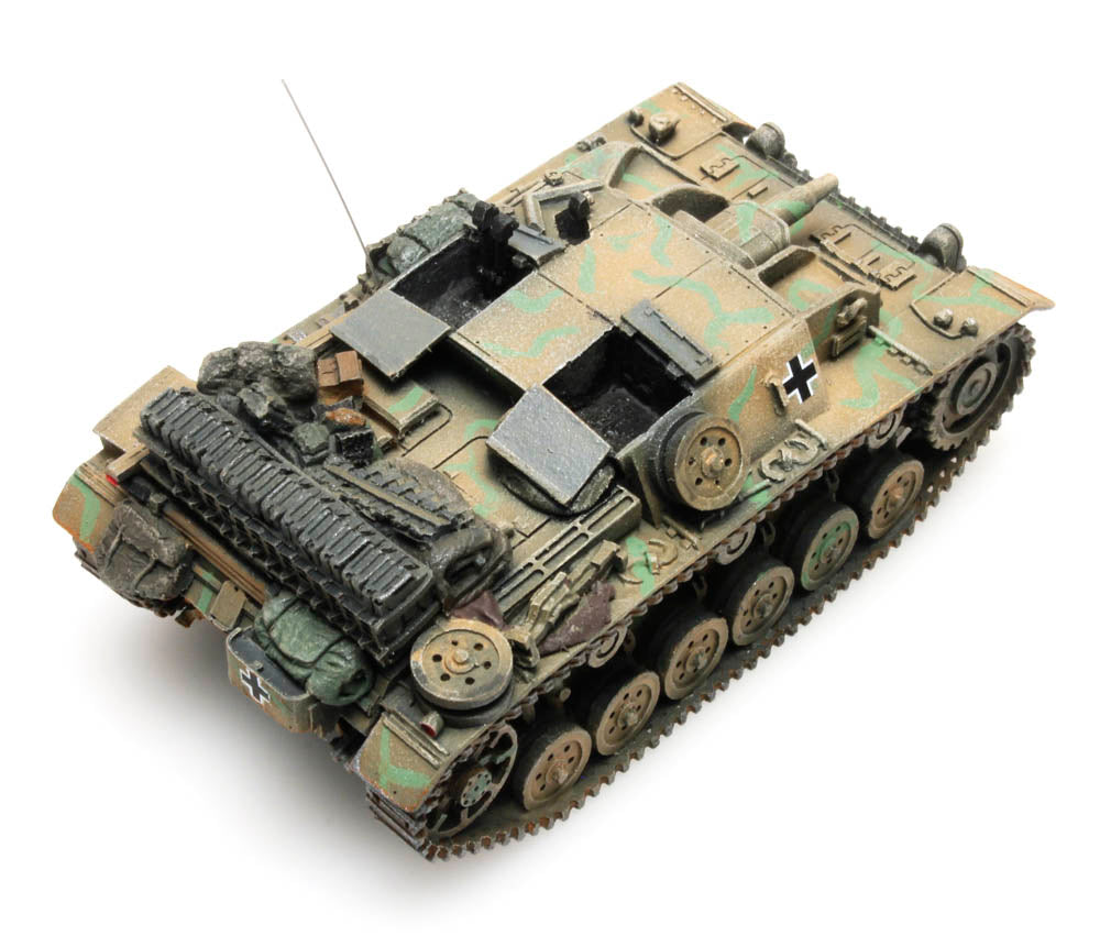Artitec German StuG III Ausf. C/D Camouflage 387.324 – 1:87 HO Scale Model