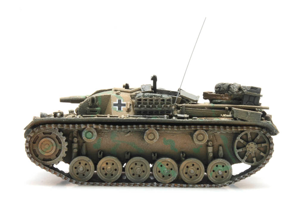 Artitec German StuG III Ausf. C/D Camouflage 387.324 – 1:87 HO Scale Model