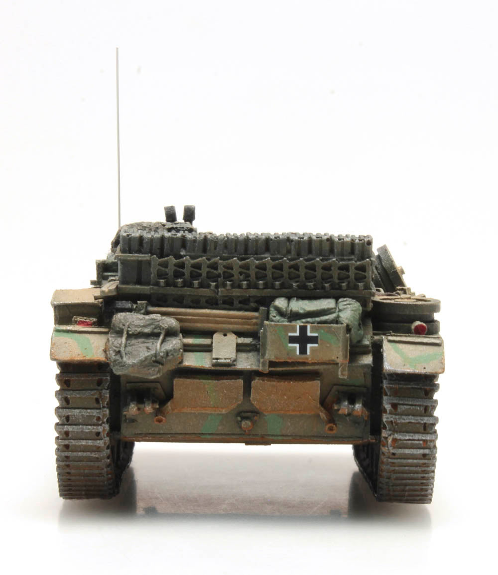 Artitec German StuG III Ausf. C/D Camouflage 387.324 – 1:87 HO Scale Model