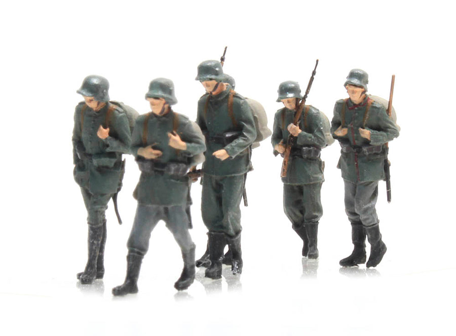 Artitec German WWI Marching Infantry 6 Figures 387.404