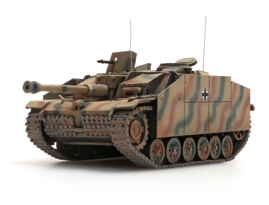 Artitec 387.48-CM German StuG III Ausf. G 1943 Camouflage 1:87 HO Ready-Made Model