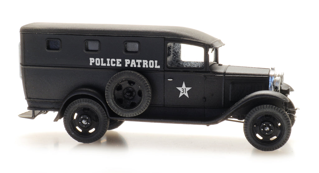 Artitec Ford Model AA Police Patrol Van 387.528 HO Scale