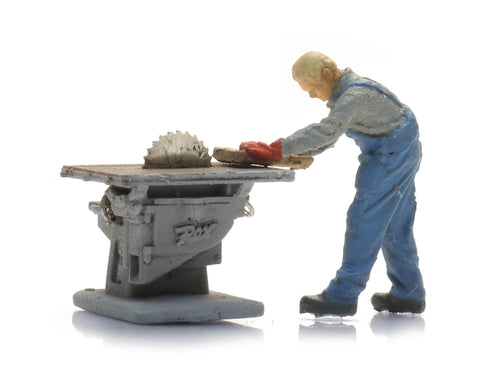 Artitec Circular Saw with Figure 387.663 HO Scale Model