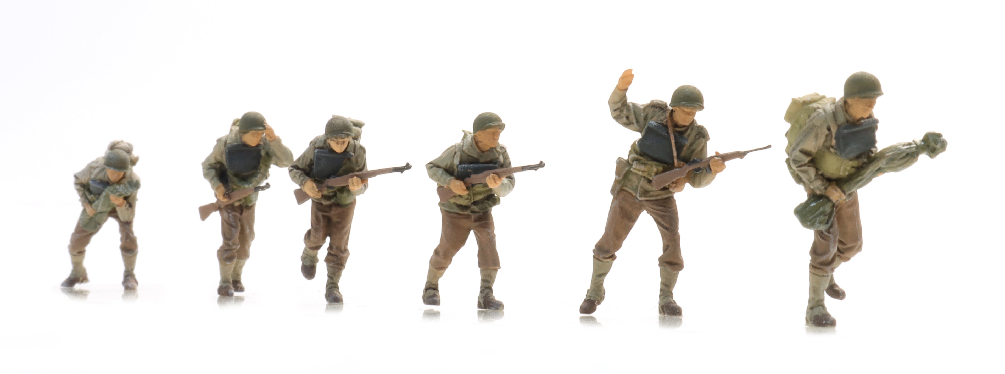 Artitec US D-Day Infantry Storming Beach 6 Figures 5870116