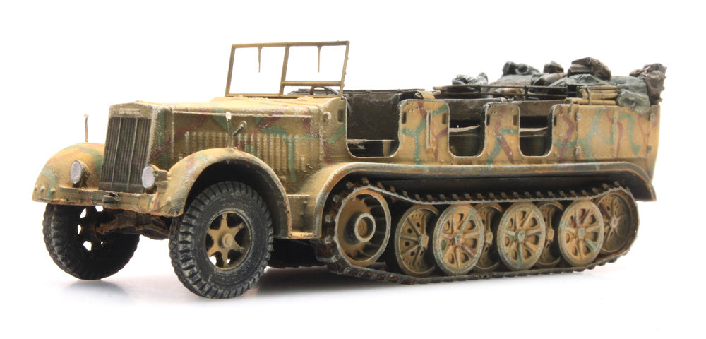Artitec German Sd.Kfz. 7 Half-Track Personnel Carrier 8t Camouflage 6870067 1:87 HO Scale Model