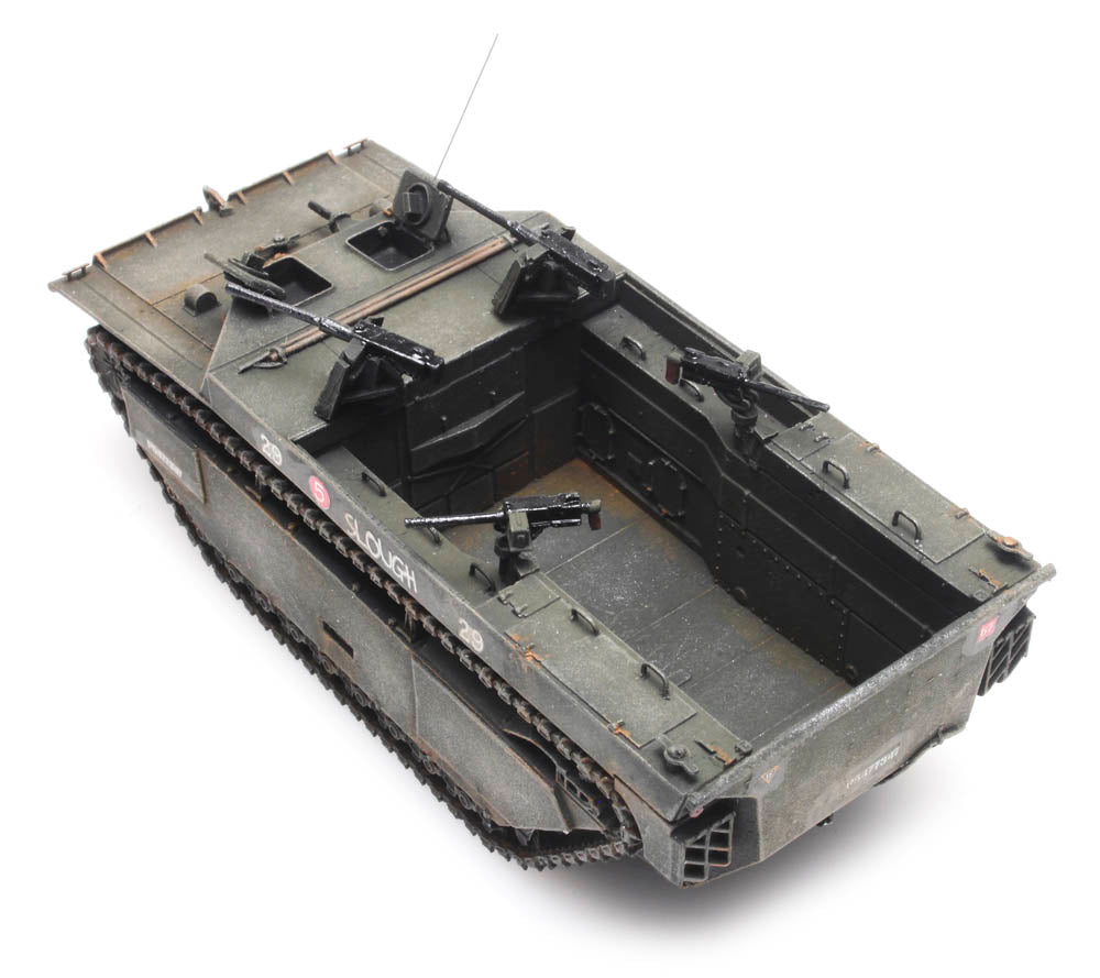 Artitec UK LVT-4 Landing Vehicle Tracked “Slough” British Army ready-made 1:87 HO scale model