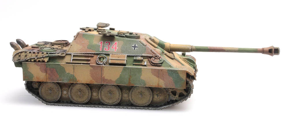 Artitec German Jagdpanther Late Flecktarnung 6870207 – 1:87 HO Scale Model