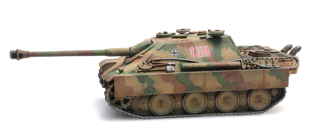 Artitec German Jagdpanther Late Flecktarnung 6870207 – 1:87 HO Scale Model