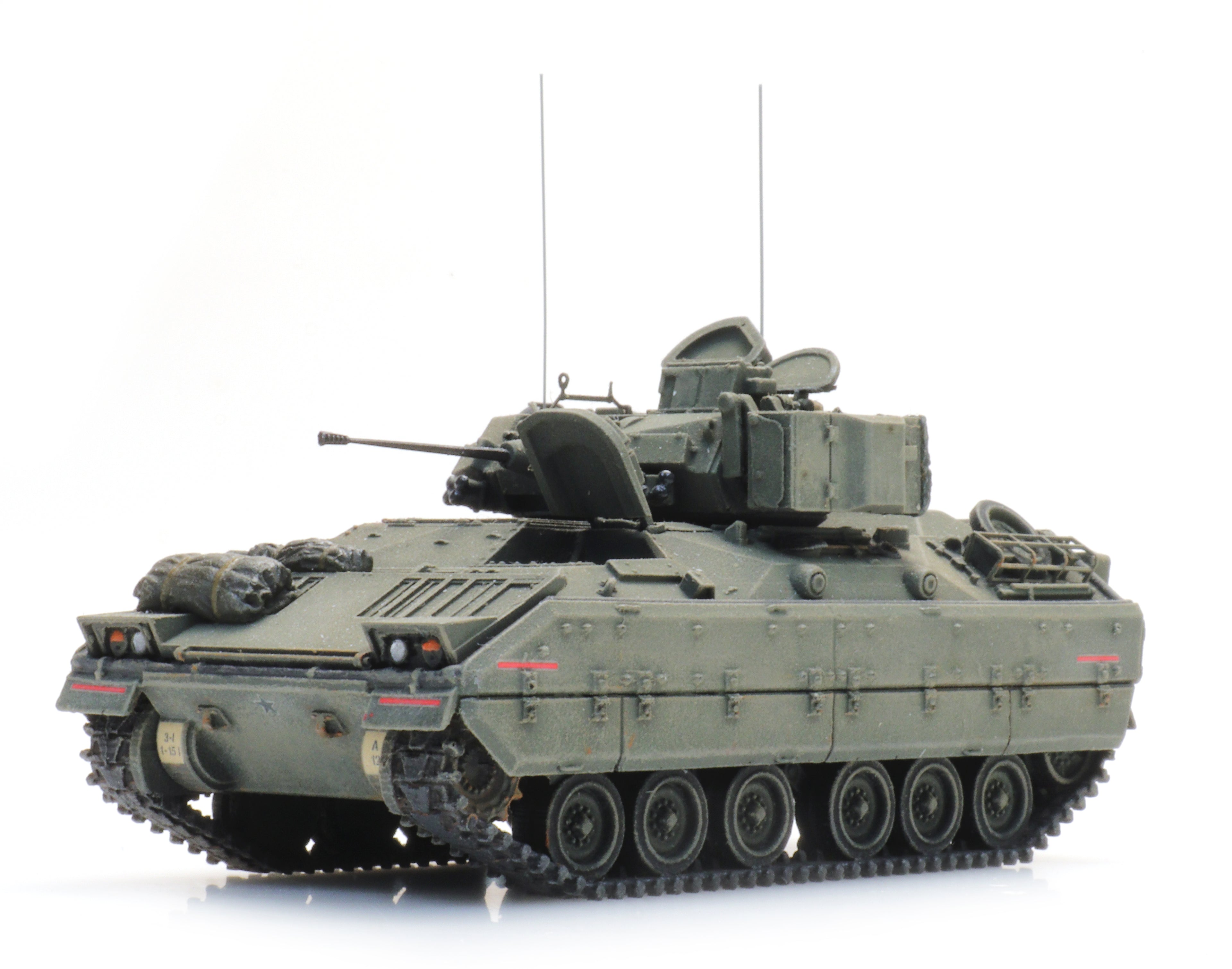 Artitec 6870262 US M2 IFV Bradley Forest Green 1:87 HO Scale Ready-Made Model