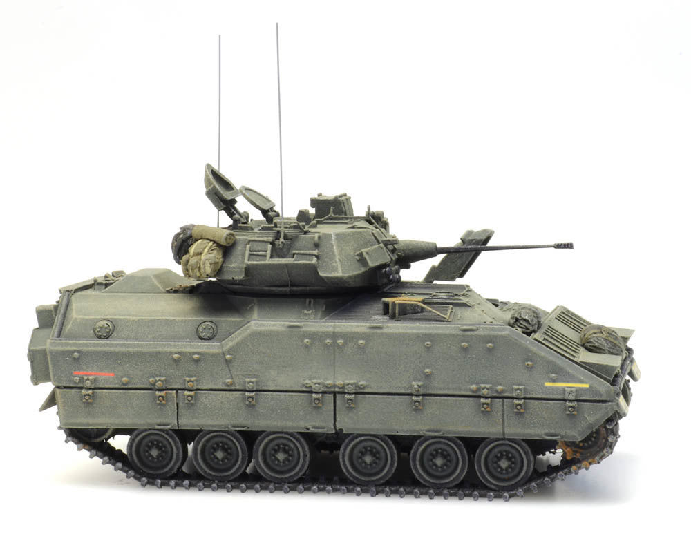 Artitec 6870267 US M3 CFV Bradley Forest Green 1:87 HO Scale Model