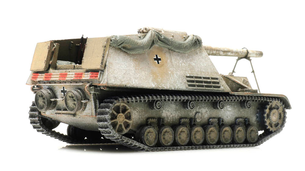 Artitec German Sd.Kfz. 165 Hummel Winter 6870331 1:87 HO Scale Model