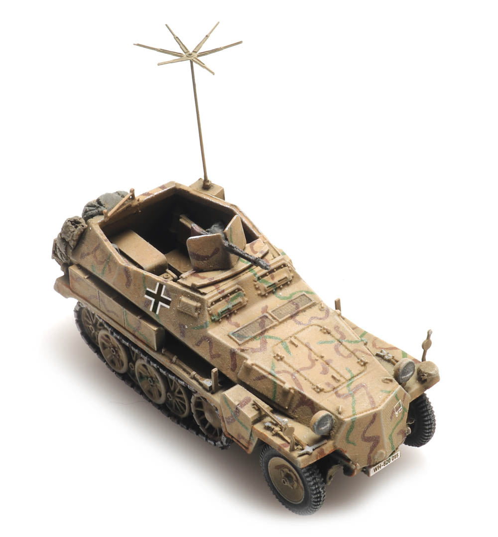 Artitec German Sd.Kfz. 250/3 Camouflage 6870350 1:87 HO Scale Model