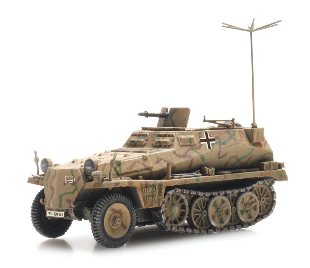 Artitec German Sd.Kfz. 250/3 Camouflage 6870350 1:87 HO Scale Model