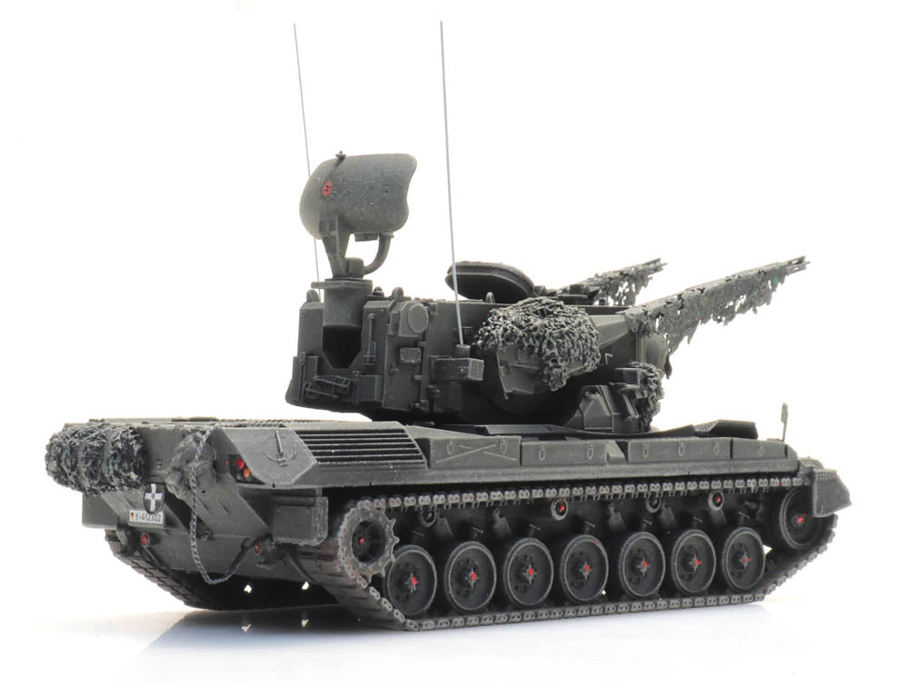 Artitec German Flak Panzer Gepard Battle Ready 6870395 – 1:87 HO Scale Model