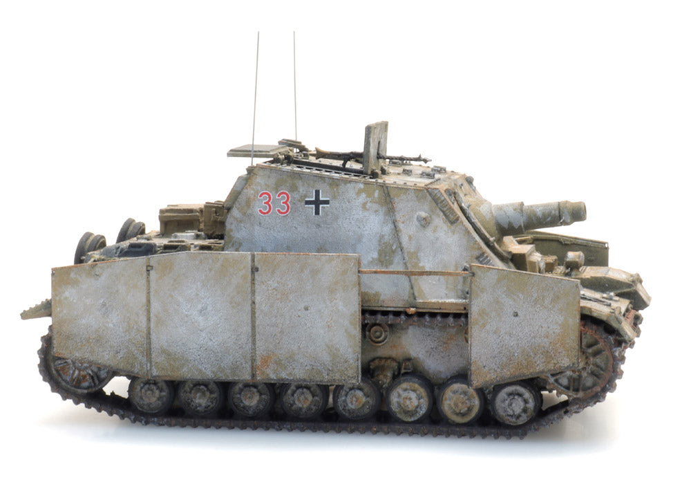 Artitec German Sturmpanzer IV Brummbär Winter 6870406 – 1:87 HO Scale Model