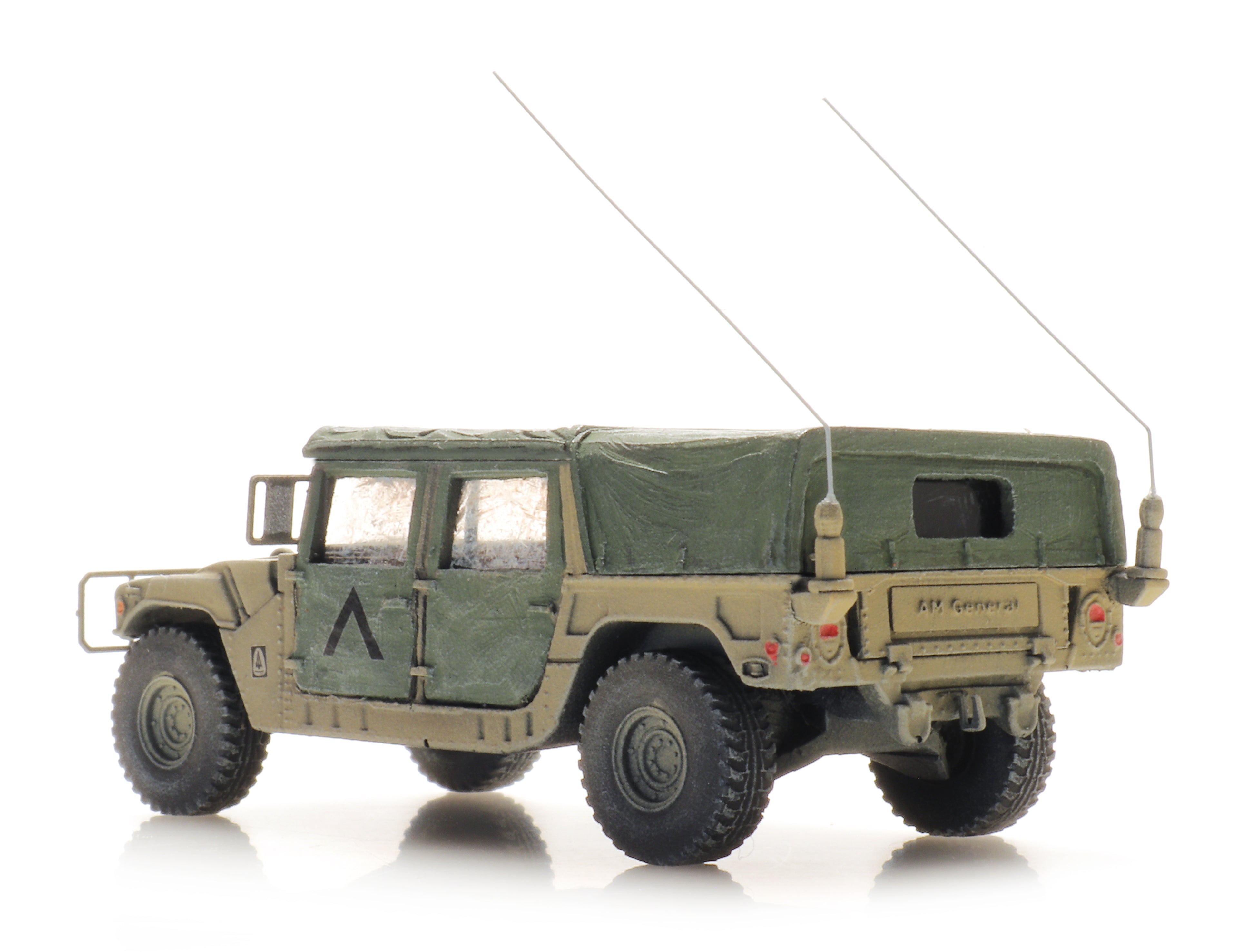 Artitec 6870540 US Humvee Desert Jeep TK/INF 1:87 HO Scale Model