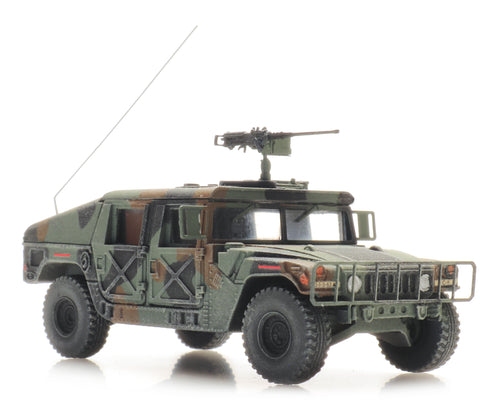 Artitec 6870543 US Humvee Camo Armored 0.50 MG TK/INF 1:87 HO Scale Model