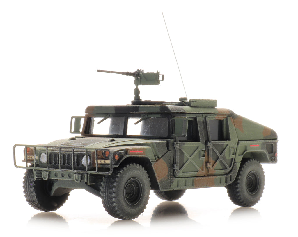 Artitec 6870543 US Humvee Camo Armored 0.50 MG TK/INF 1:87 HO Scale Model