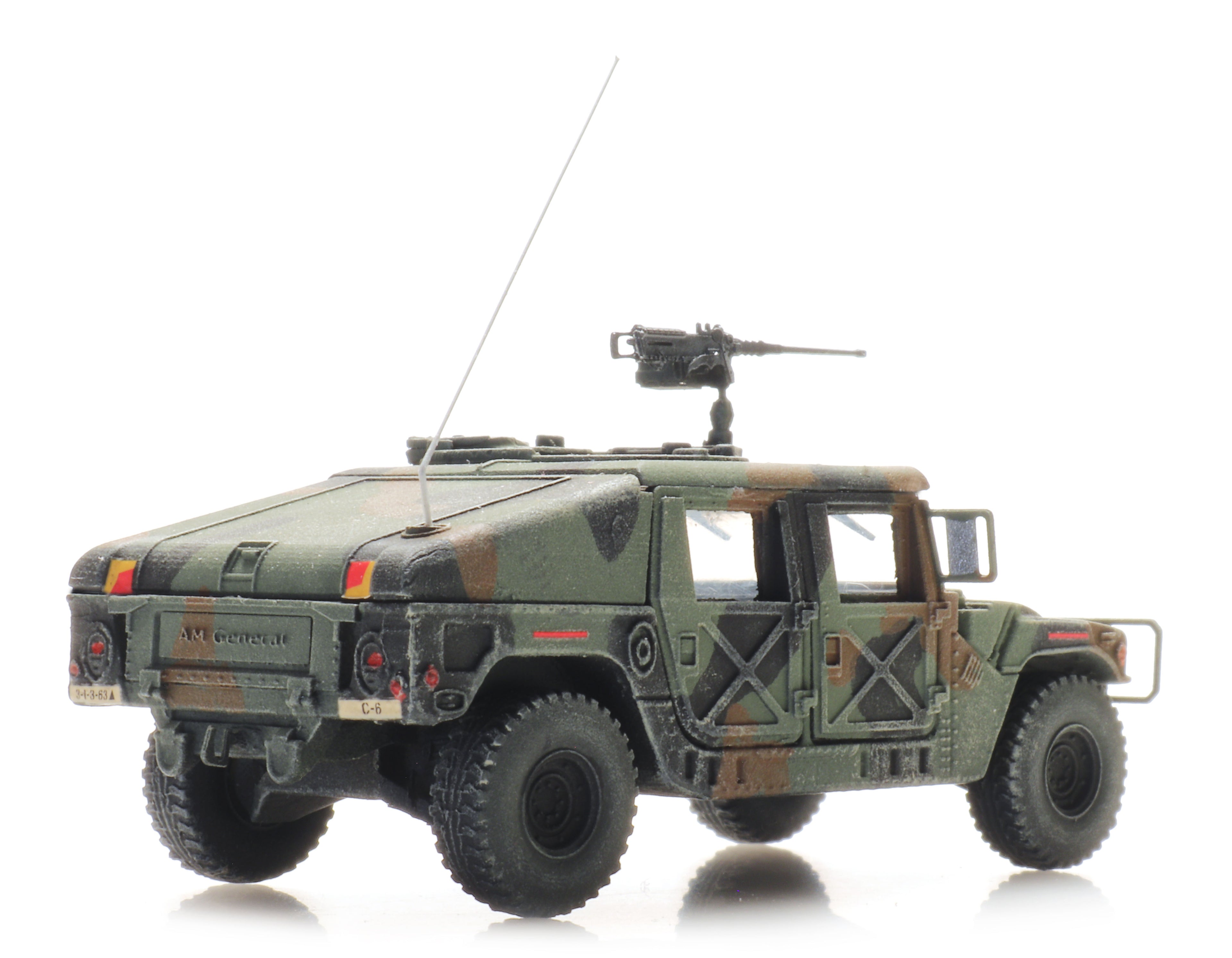 Artitec 6870543 US Humvee Camo Armored 0.50 MG TK/INF 1:87 HO Scale Model
