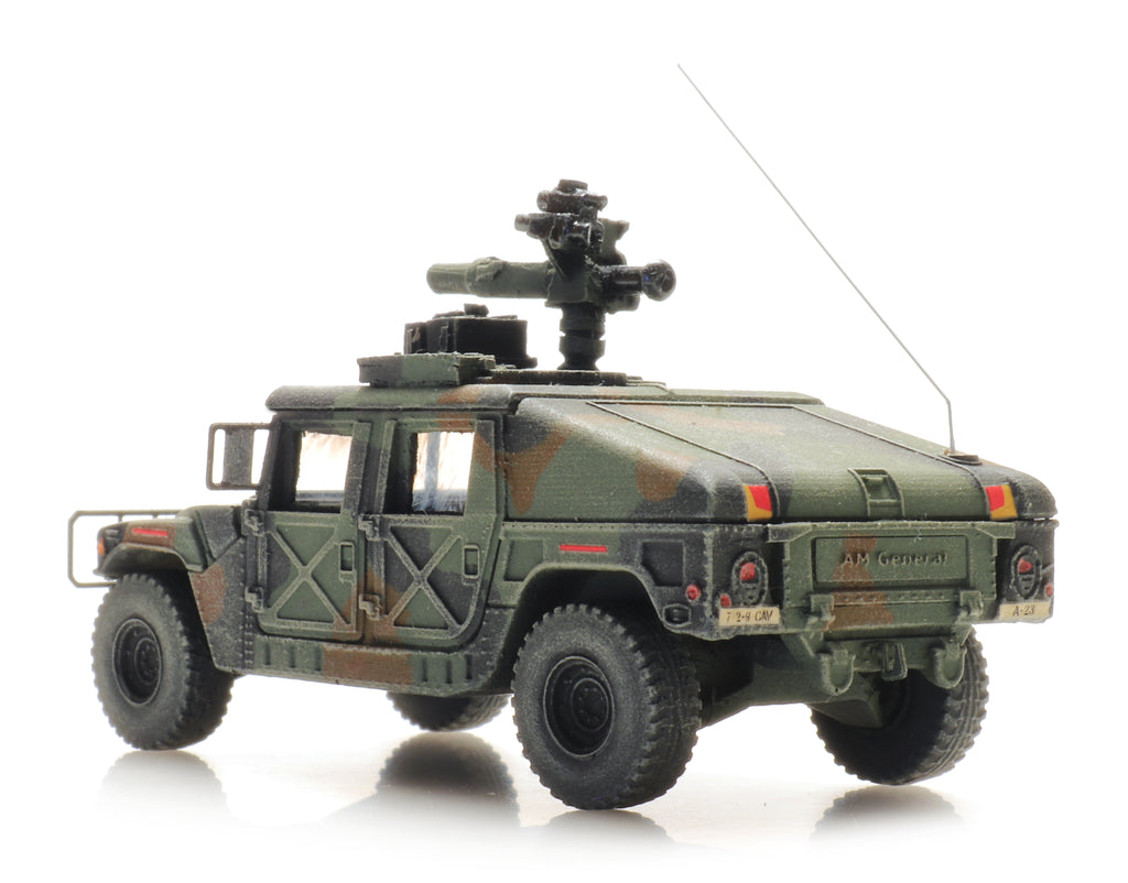 Artitec 6870544 US Humvee Camo Armored TOW 1:87 HO Scale Model