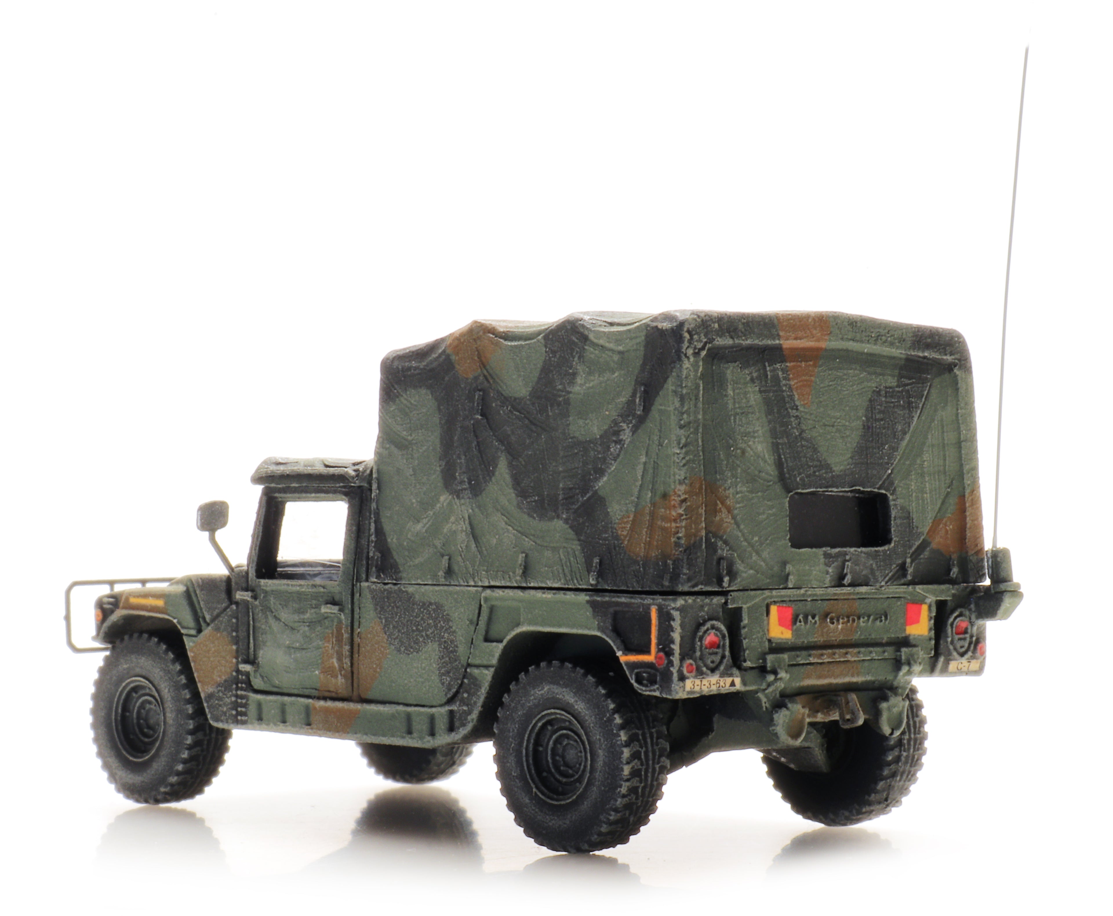 Artitec 6870554 US HMMWV Camo Cargo TK-HQ Unit 1:87 HO Scale Model