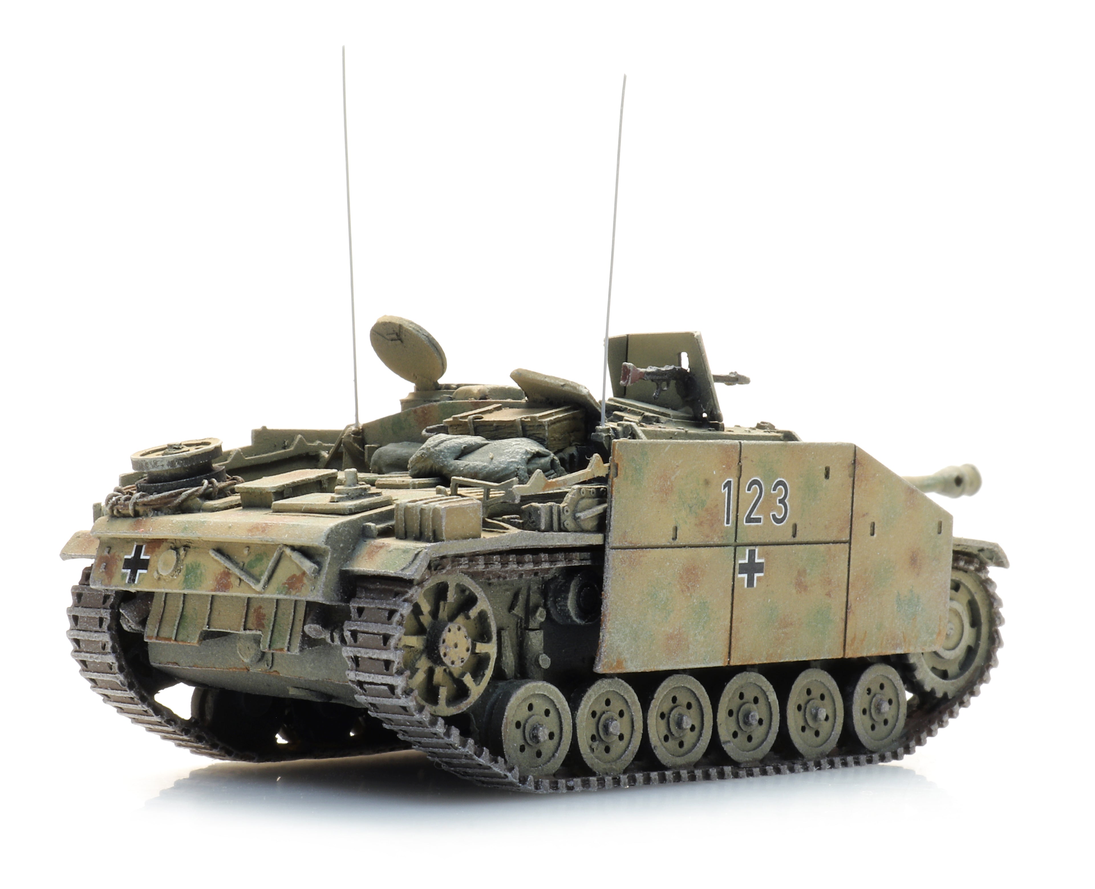 Artitec German StuG III Ausf. G Three-Tone Camouflage 6870562 1:87 HO Scale Model