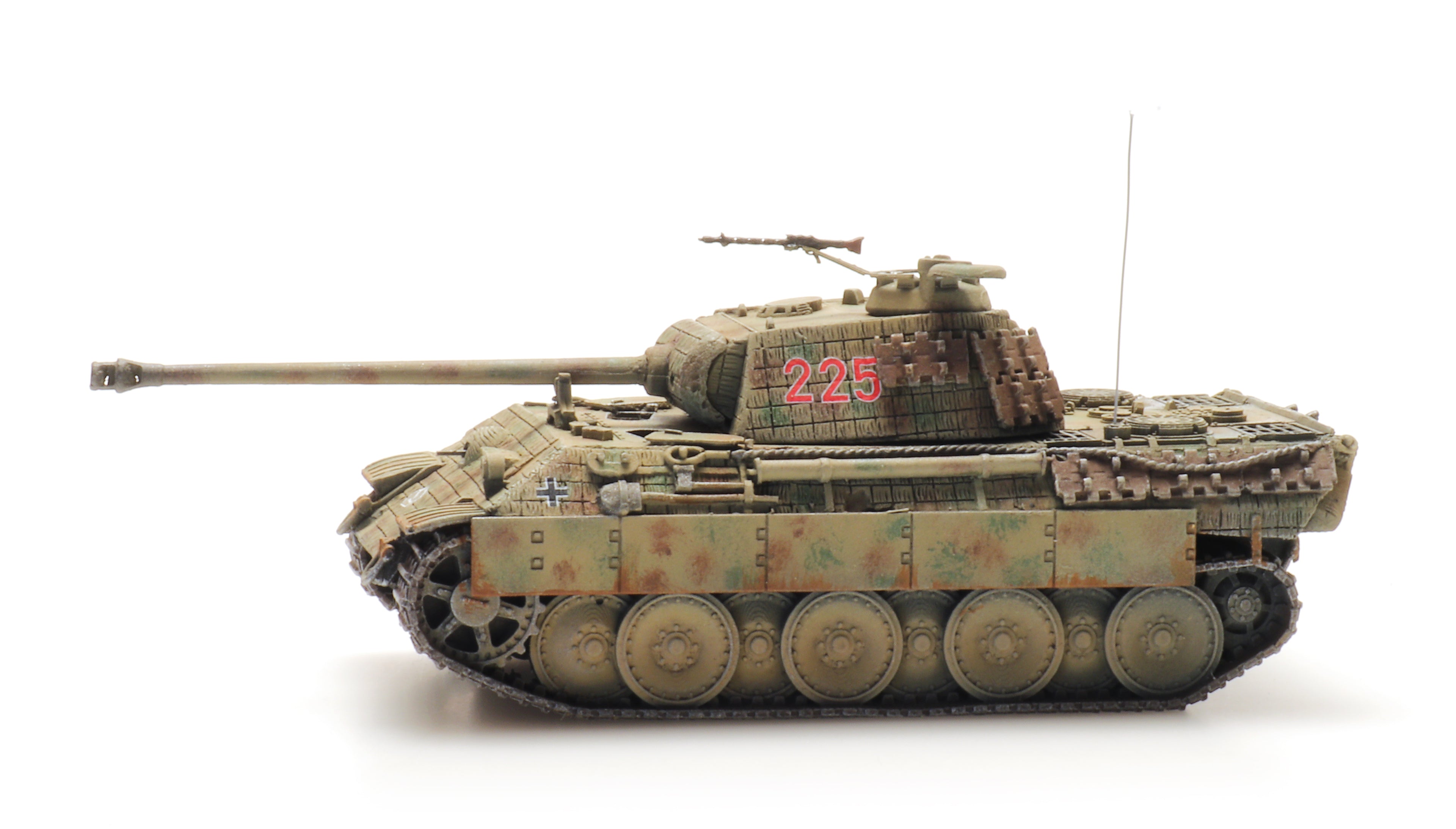 Artitec German Panther Ausf. A Three-Tone Camouflage 6870563 – 1:87 HO Scale Model
