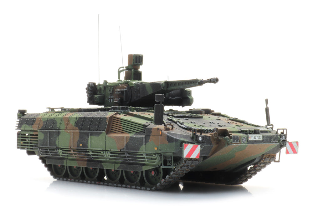 Artitec German Bundeswehr Puma SPz 6870674 – 1:87 HO Scale Model
