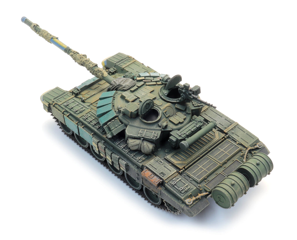 Ukrainian T-72B Tank obr. 1989 (6870708)