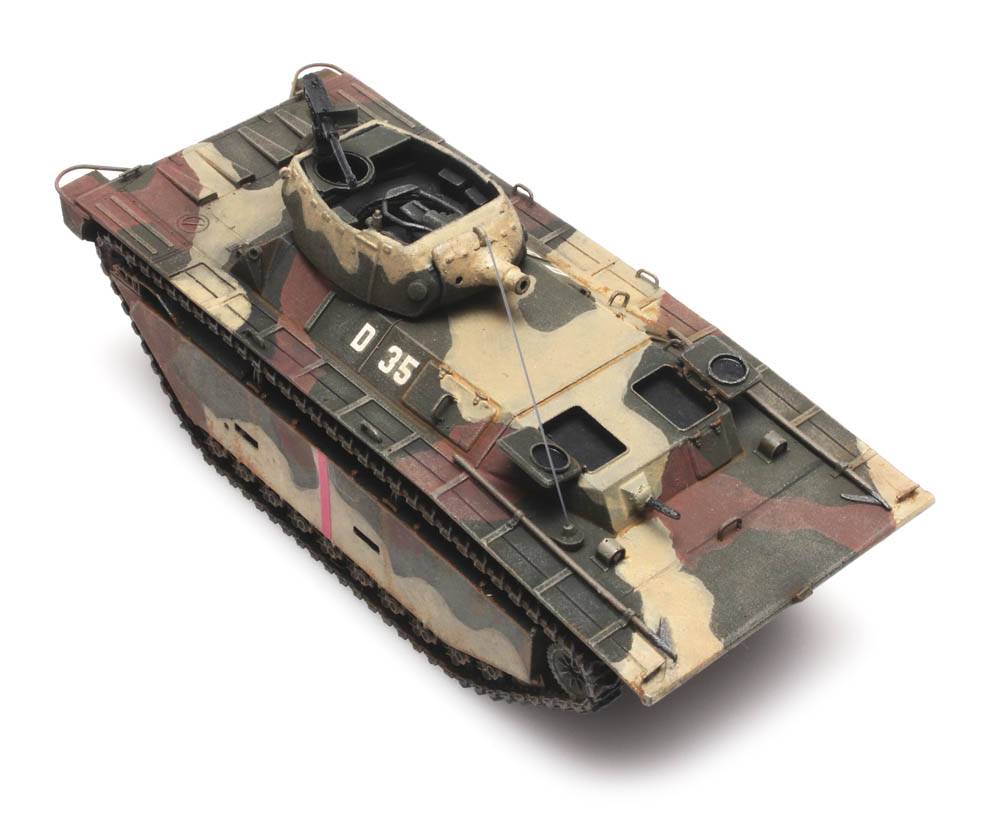 US LVT(A)-4 Landing Vehicle Tracked Iwo Jima – Artitec 6870163