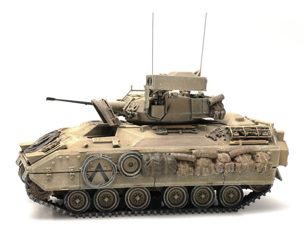 Artitec 6870270 US M3 CFV Bradley Desert 1:87 HO Scale Model