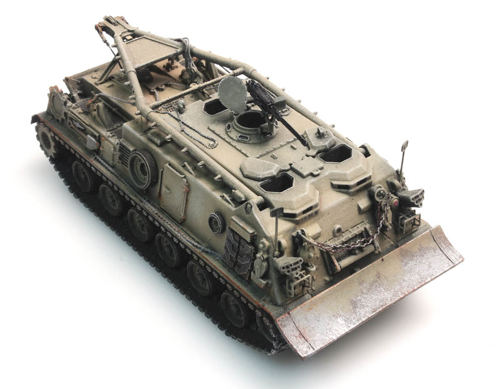 Artitec US M88 ARV Desert 6870245 Ready-Made 1:87 HO Scale Model