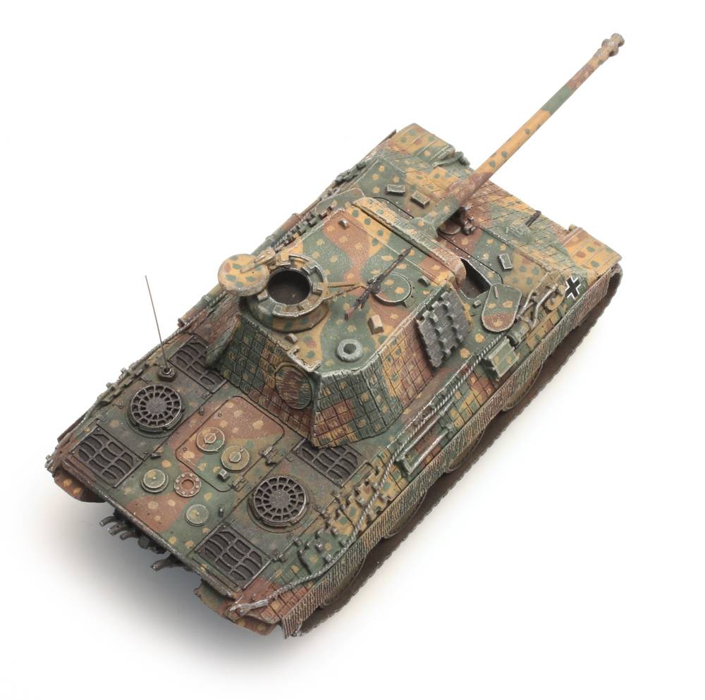 Artitec German Panther Ausf. A in Hinterhalt ambush camouflage, 1:87 HO scale, item 387.190