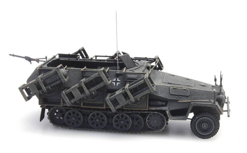 Artitec 387.402 German Sd.Kfz. 251/1 Ausf. B with Wurfrahmen in German gray – 1:87 HO scale