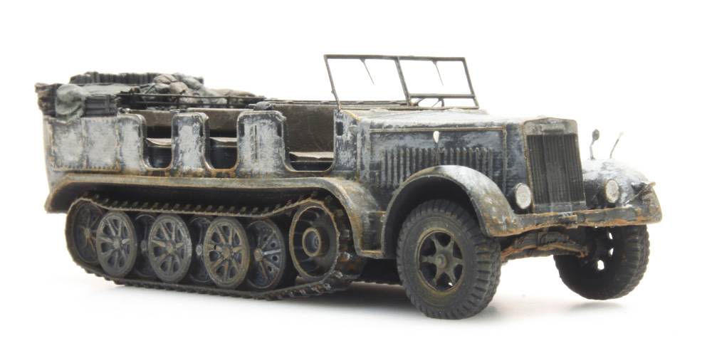 Artitec German Sd.Kfz. 7 Zugkraftwagen 8t Winter 6870068 – 1:87 HO Half-Track Model