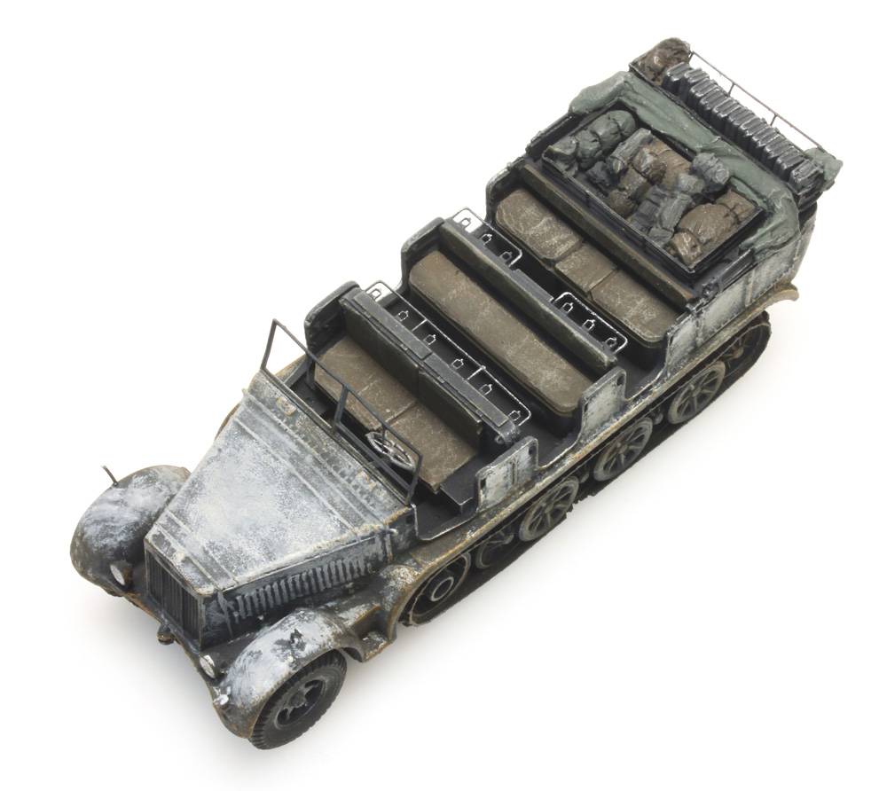 Artitec German Sd.Kfz. 7 Zugkraftwagen 8t Winter 6870068 – 1:87 HO Half-Track Model
