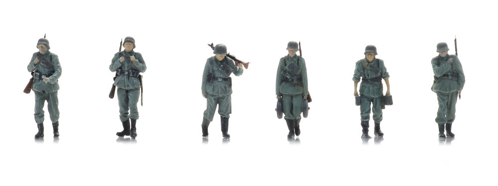 Artitec German WWII Wehrmacht Infantry Marching to Frontline, 6 Figures 5870062
